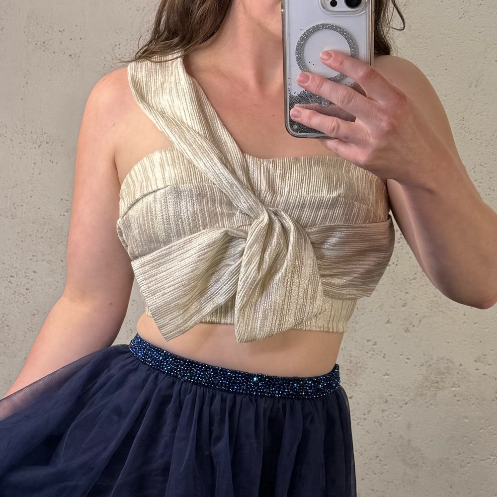 Blithe Boutique Cream and Gold Asymmetrical Crop Top New With Tags Size Small